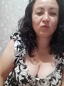 Snapshot of Velvet3451 chatting on 09-08-25, 05:23 Velvet3451 online show from 09-08-25, 05:23