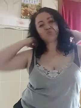 Snapshot of Velvet3451 chatting on 10-15-25, 05:24 Velvet3451 online show from 10-15-25, 05:24