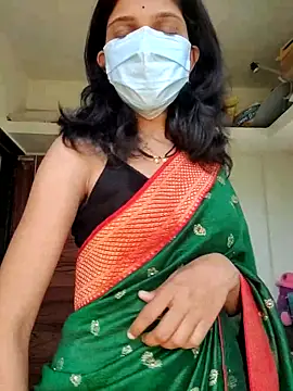 Shivani2002 online show from 03-06-26, 08:33