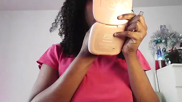 SparklingSoleil online show from 12-22-25, 05:10