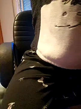 JT 894 online show from 11-16-25, 10:43