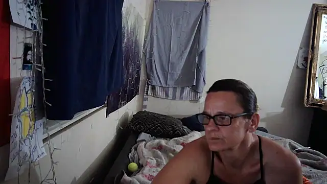 Snapshot of PremiumKitty chatting on 03-16-26, 04:07 PremiumKitty online show from 03-16-26, 04:07