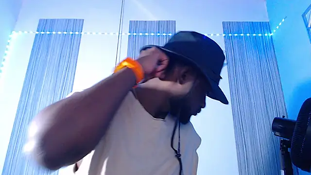 eebony stallion online show from 02-16-26, 06:48