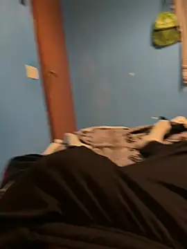 Snapshot of redas242344 chatting on 03-05-26, 07:43 redas242344 online show from 03-05-26, 07:43