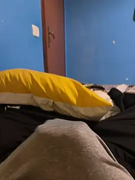 Snapshot of redas242344 chatting on 03-06-26, 09:00 redas242344 online show from 03-06-26, 09:00