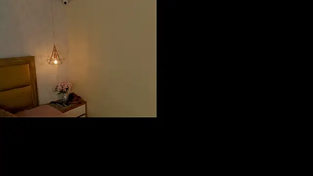 MELISSAROUGE online show from 06-25-26, 07:29