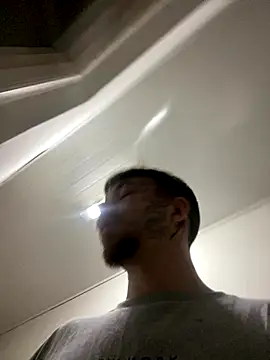 Kissmalditox online show from 11-03-25, 01:08