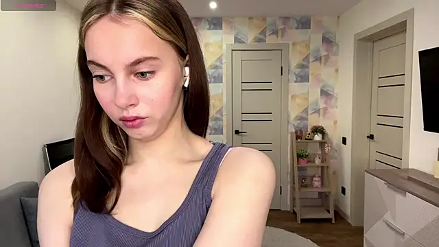 Snapshot of NylaNadler chatting on 03-09-26, 04:05 NylaNadler online show from 03-09-26, 04:05