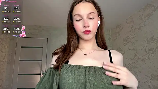 NylaNadler online show from 07-24-26, 06:11