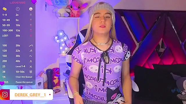 derek greyy  online show from 10-08-25, 03:53