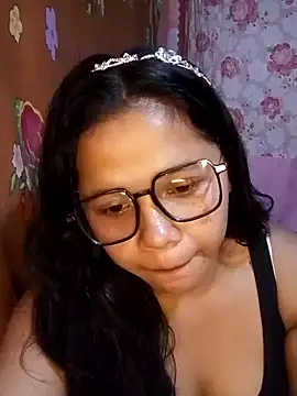 hotmomma8 online show from 04-08-26, 02:22