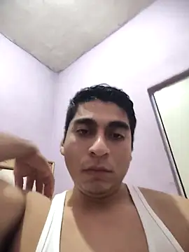 Snapshot of Rtmh1250 chatting on 11-25-25, 04:23 Rtmh1250 online show from 11-25-25, 04:23