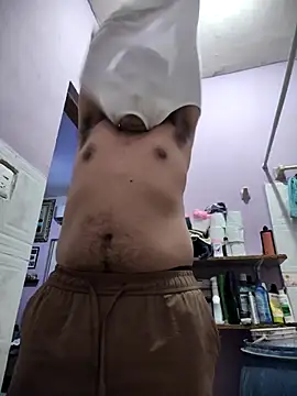 Snapshot of Rtmh1250 chatting on 12-02-25, 01:44 Rtmh1250 online show from 12-02-25, 01:44