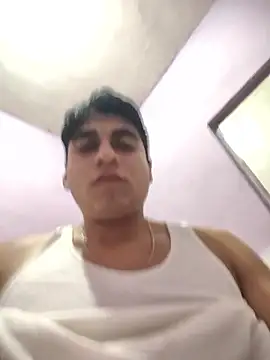 Snapshot of Rtmh1250 chatting on 01-10-26, 04:47 Rtmh1250 online show from 01-10-26, 04:47