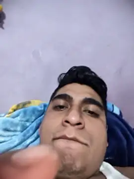 Snapshot of Rtmh1250 chatting on 03-05-26, 06:15 Rtmh1250 online show from 03-05-26, 06:15