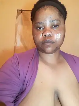 Snapshot of PRINCESSEMELXX93 chatting on 10-08-25, 02:42 PRINCESSEMELXX93 online show from 10-08-25, 02:42