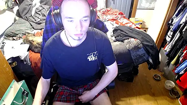 womenhateme69 online show from 10-04-25, 05:16