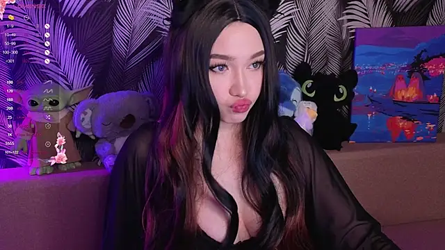 Snapshot of Yuki_Star chatting on 10-31-25, 02:51 Yuki Star online show from 10-31-25, 02:51