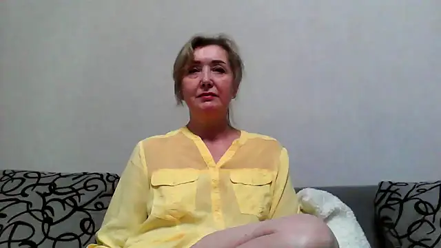 IrynaMolbertx online show from 03-13-26, 06:25