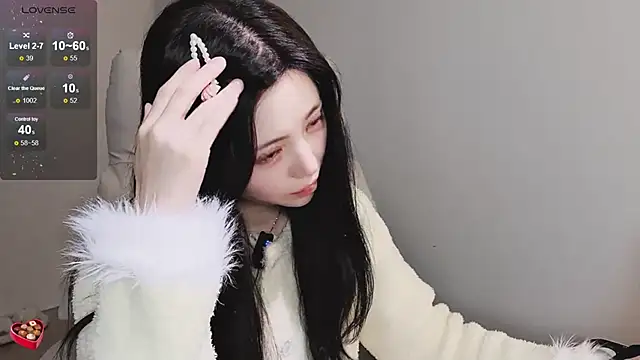 Amy-i online show from 02-06-26, 05:38