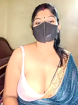 reena502 online show from 07-31-26, 04:12