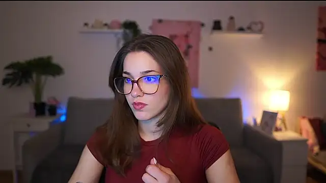 kissie cat online show from 02-16-26, 02:13