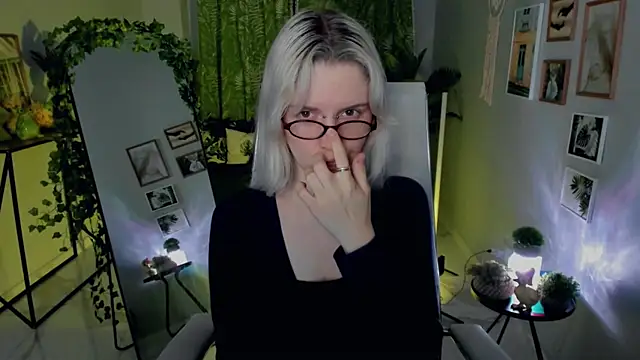 Snapshot of BethanyCloud chatting on 06-10-26, 02:23 BethanyCloud online show from 06-10-26, 02:23