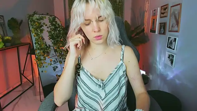 BethanyCloud online show from 07-27-26, 05:14