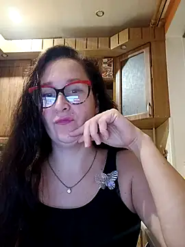 Amandda  online show from 10-28-25, 07:16