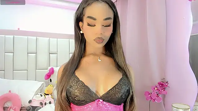 Snapshot of DarliingSweet chatting on 06-08-26, 12:38 DarliingSweet online show from 06-08-26, 12:38