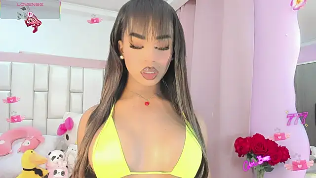 Snapshot of DarliingSweet chatting on 06-23-26, 03:10 DarliingSweet online show from 06-23-26, 03:10