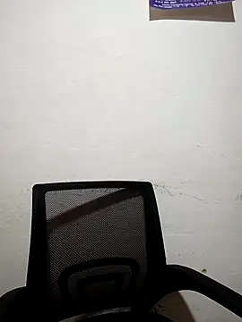 Mia-Glow online show from 04-24-26, 11:01