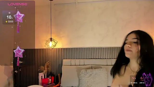 Snapshot of PAULETEJOHNSON chatting on 02-18-26, 03:02 PAULETEJOHNSON online show from 02-18-26, 03:02