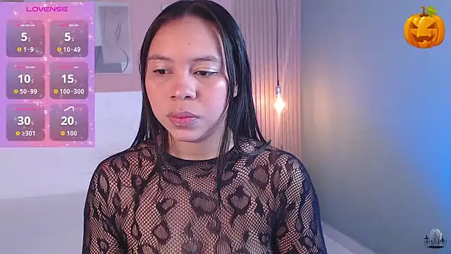 Snapshot of candy_lux30 chatting on 11-09-25, 03:49 candy lux30 online show from 11-09-25, 03:49