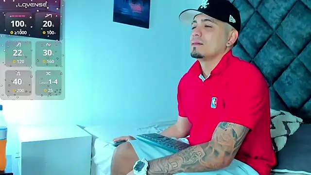 OwenStonne  online show from 11-23-25, 12:38