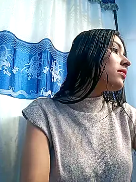 Snapshot of hotwife26 chatting on 02-17-26, 04:57 hotwife26 online show from 02-17-26, 04:57