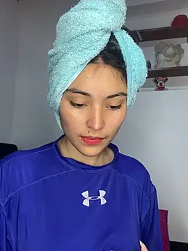 Snapshot of hotwife26 chatting on 03-12-26, 11:55 hotwife26 online show from 03-12-26, 11:55