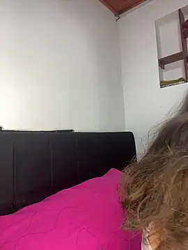 Snapshot of hotwife26 chatting on 06-09-26, 07:58 hotwife26 online show from 06-09-26, 07:58