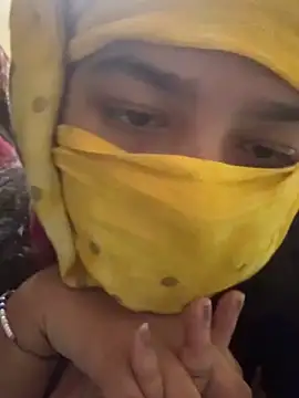 Snapshot of crazy111girl chatting on 09-18-25, 10:50 crazy111girl online show from 09-18-25, 10:50