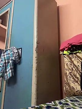 crazy111girl online show from 11-10-25, 08:46