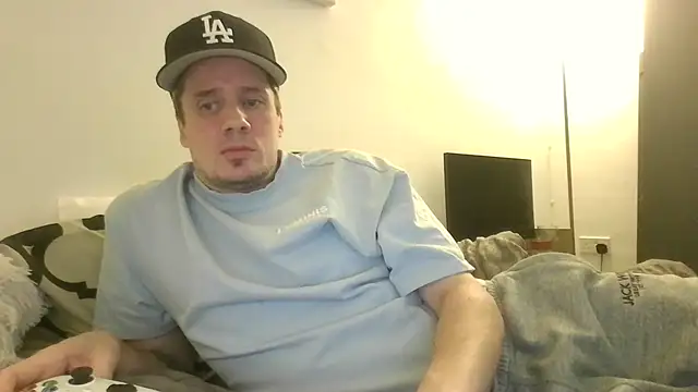 shyandchilling online show from 03-13-26, 08:48