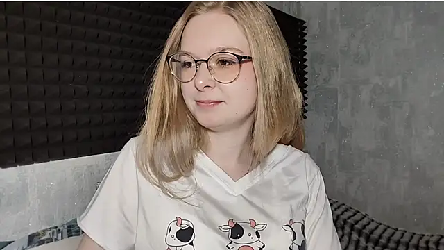 Snapshot of LiaVibes chatting on 03-02-26, 06:58 LiaVibes online show from 03-02-26, 06:58