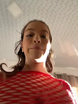 Snapshot of alysa_g_ chatting on 07-24-26, 10:30 alysa g online show from 07-24-26, 10:30