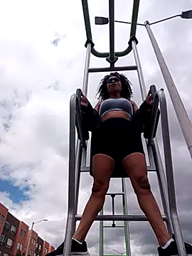 BiiancaEstradaa online show from 02-19-26, 03:41