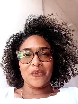 BiiancaEstradaa online show from 03-02-26, 09:21