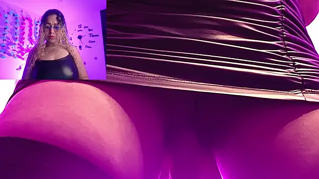 Snapshot of Skarleth_Diaz chatting on 09-09-25, 03:06 Skarleth Diaz online show from 09-09-25, 03:06