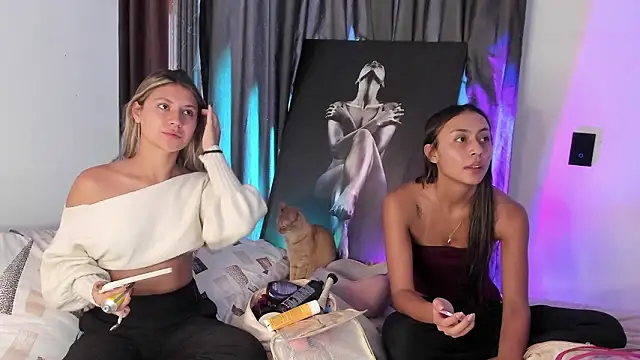 Snapshot of spicy_angels_ chatting on 03-24-26, 10:37 spicy angels online show from 03-24-26, 10:37