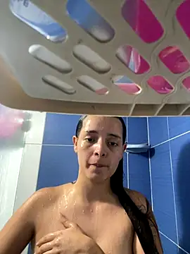 Snapshot of Mia_jhoonson chatting on 10-28-25, 08:44 Mia jhoonson online show from 10-28-25, 08:44