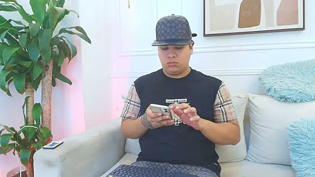 Naim Bennetsex online show from 12-15-25, 06:12