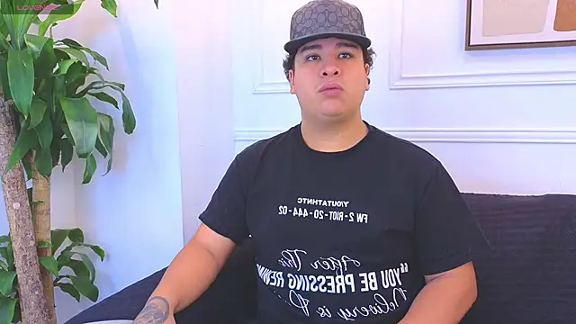 Naim Bennetsex online show from 02-17-26, 06:36